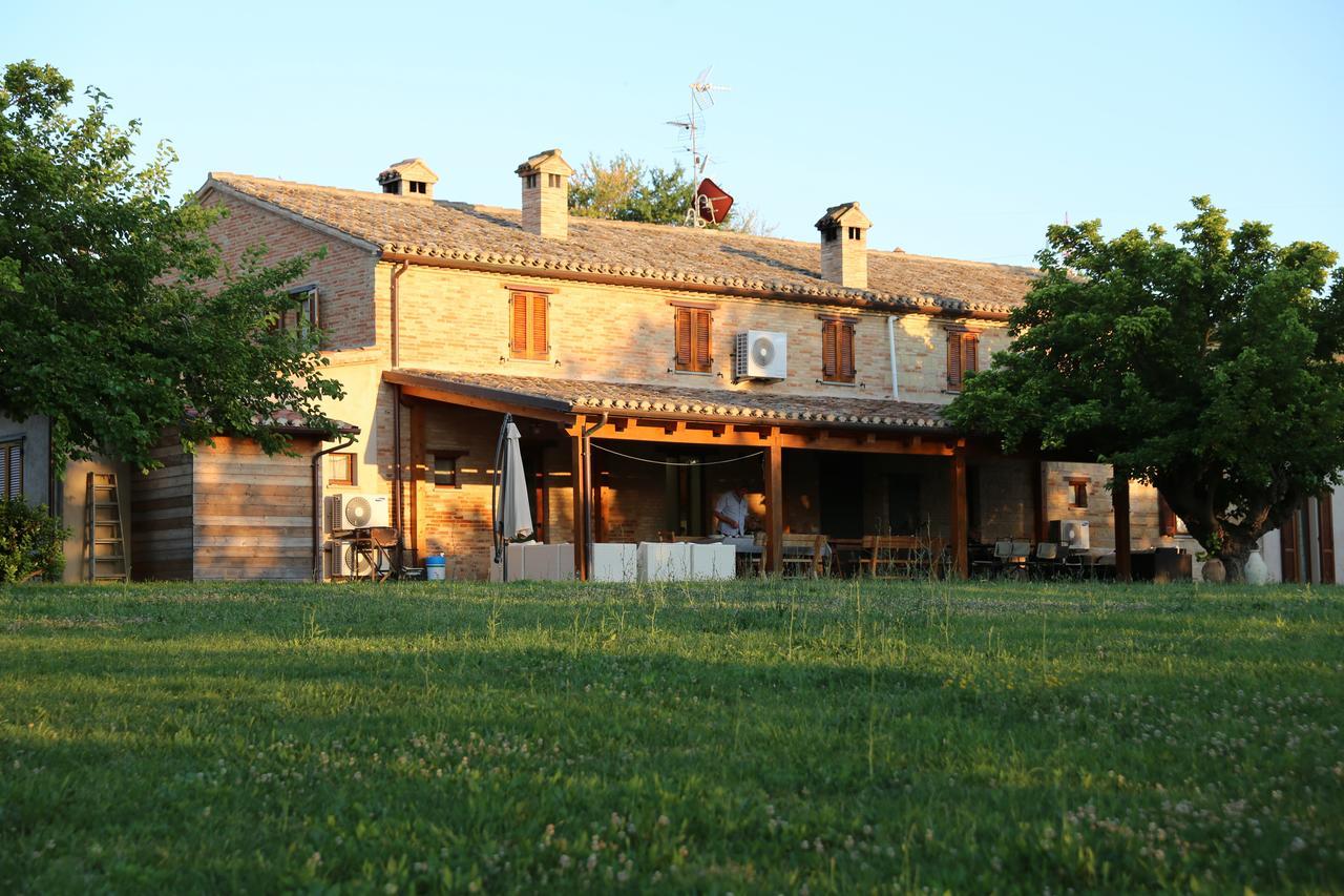 Villa Casale Talevi Cartoceto Exterior foto